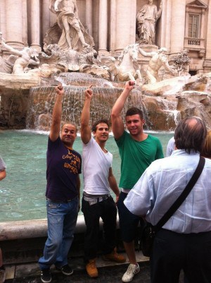 סמדג'ה והתלמידים נהנים ברומא