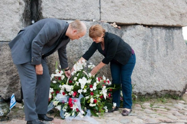 ח"כ ליה שמטוב בטקס זכרון בפולין