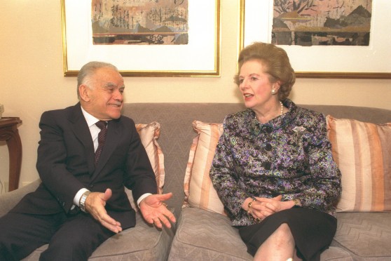 מרגרט תאצ'ר וראש ממשלת ישראל לשעבר יצחק שמיר ז"ל