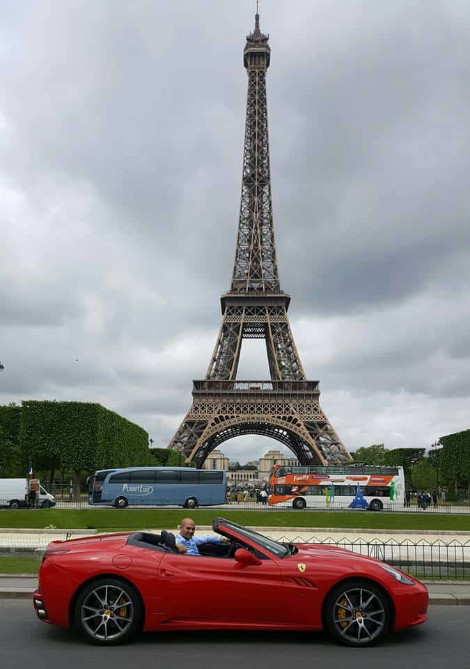 יוסי סחלי באדומה בפריז (צילום: פרטי)