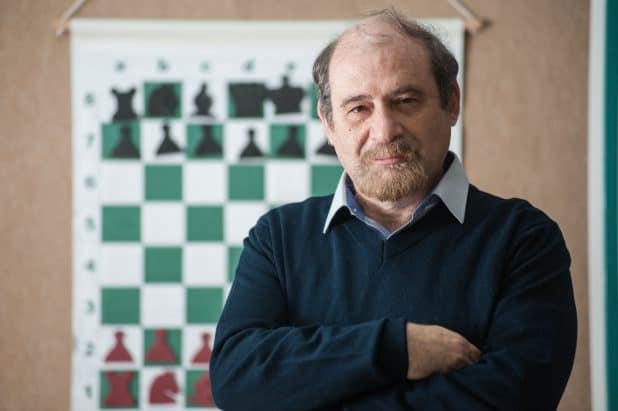 אנטולי גרינפלד, מאמן שחמט. צילום: דורון גולן