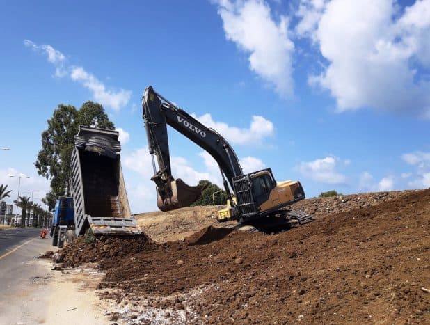 חברת נתיבי ישראל- החלה בפרויקט פיתוח נופי בתוואי כביש 4, חוצה נהריה במסגרתו תוקם סוללה אקוסטית למניעת רעש הרכבת לשכונת מגורים חדשה