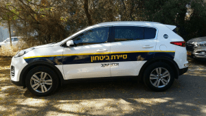 רכב סיירת ביטחון של תוכנית האבטחה (צילום: מועצה מקומית זכרון יעקב)
