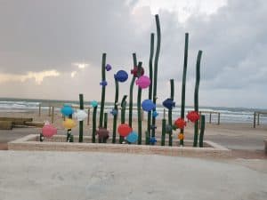 אומנות בחוף הים. צילום: דוברות העירייה