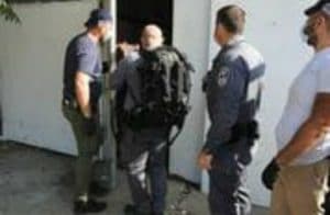 פריצה לשחרור בעלי חיים בעכו צילום: דוברות משטרת ישראל