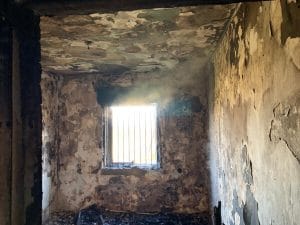 שריפה בדירה ברחוב דגניה בקרית חיים | צילום: דוברות כיבוי והצלה