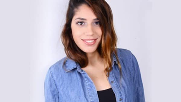 אסתי בכר השחקנית והיוצרת | צילום: סאלי בן אריה