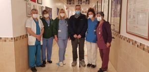 דוד וודיאנסקי, ד"ר ניקולה מחול והאחות אלה טלקר | צילום: באדיבות המרכז הרפואי לגליל